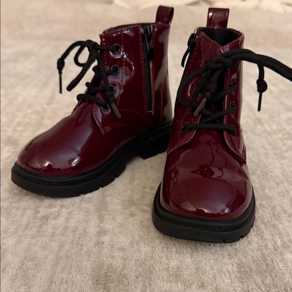 Children's Glossy Maroon Lace-Up Boots